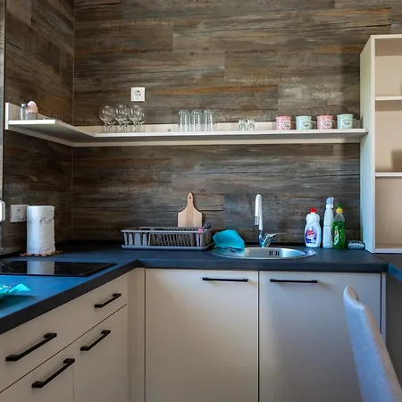 Ana23 アパート *