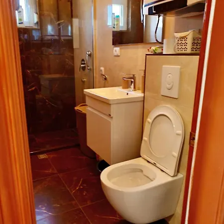 Ana23 アパート *